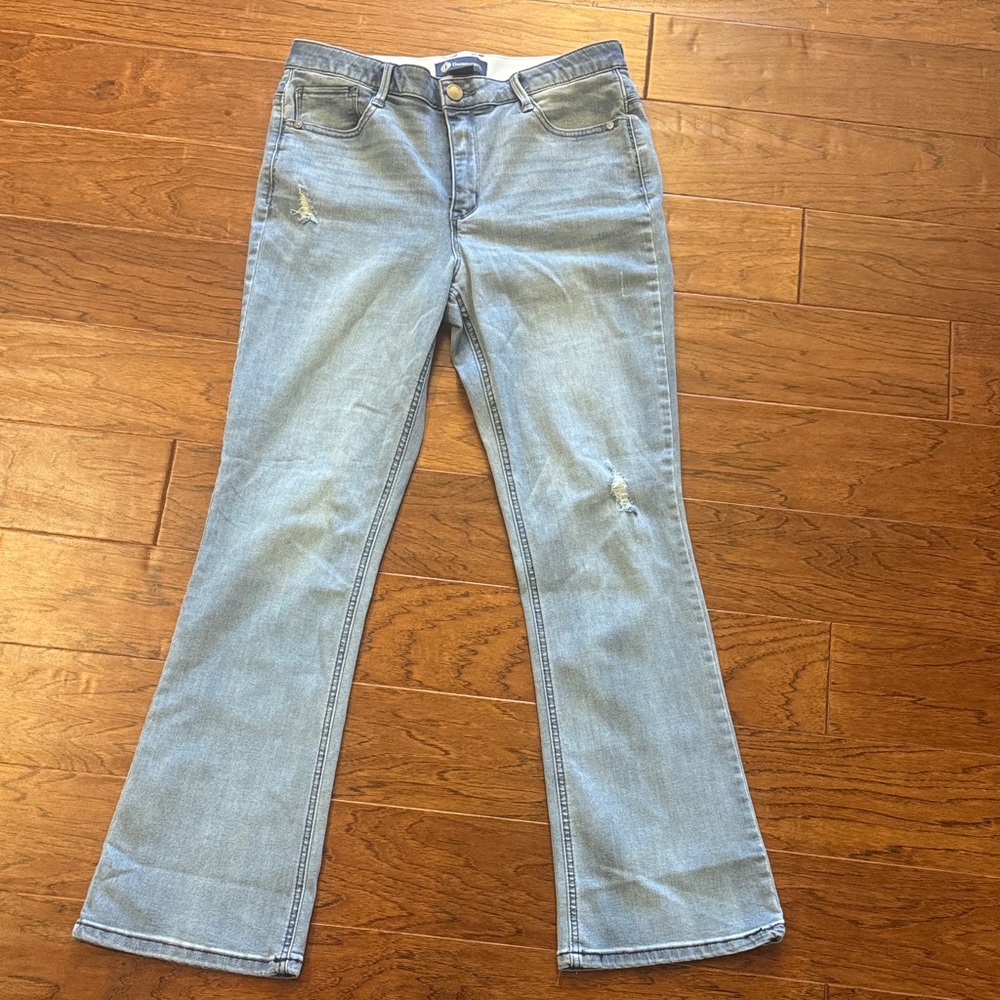 Democracy “Ab Solution” Sz 12